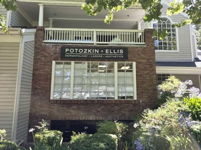 Exterior Signage Photo